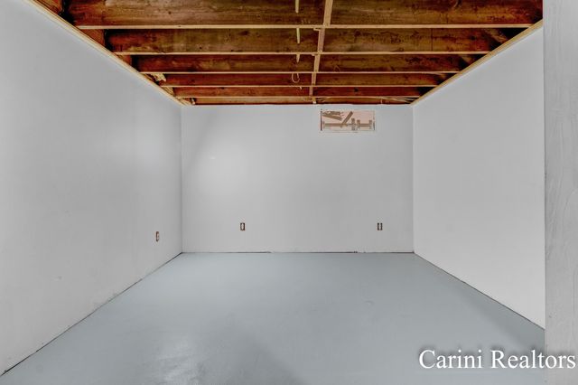 3383 Flamingo Avenue SW, Wyoming, MI 49509