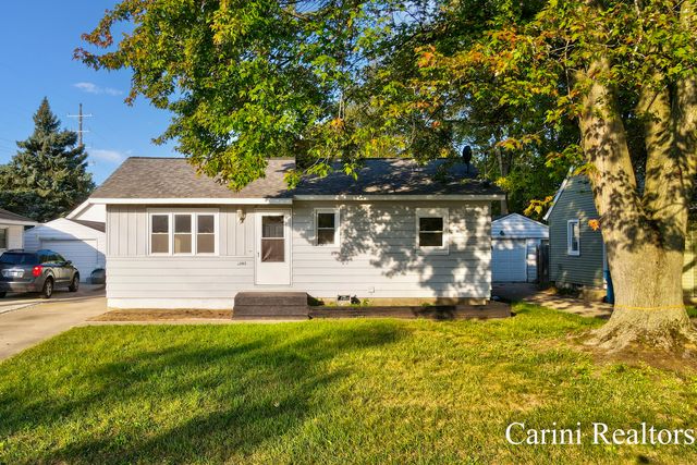 3383 Flamingo Avenue SW, Wyoming, MI 49509