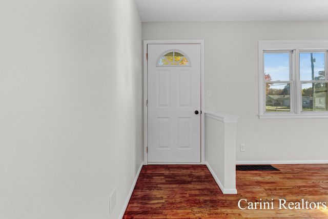 3383 Flamingo Avenue SW, Wyoming, MI 49509