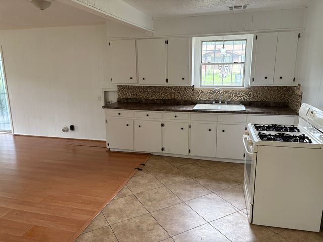 820 E Mitchell Street, Waco, TX 76704