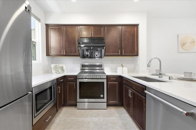 1463 Lavender Loop, Milpitas, CA 95035