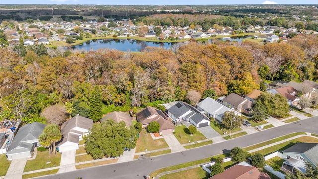 10303 WINDING CREEK LANE, Orlando, FL 32825