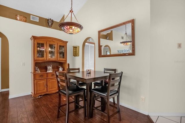 10303 WINDING CREEK LANE, Orlando, FL 32825