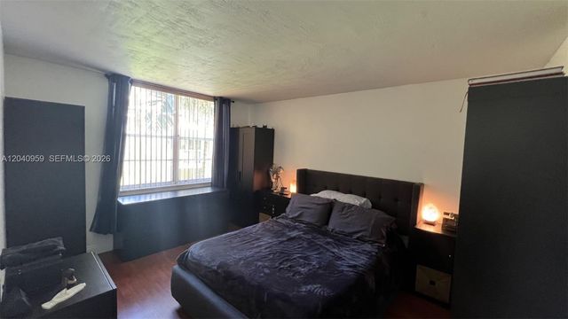 13120 SW 92nd Avenue B209, Miami, FL 33176