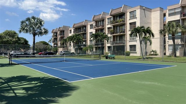 13120 SW 92nd Avenue B209, Miami, FL 33176