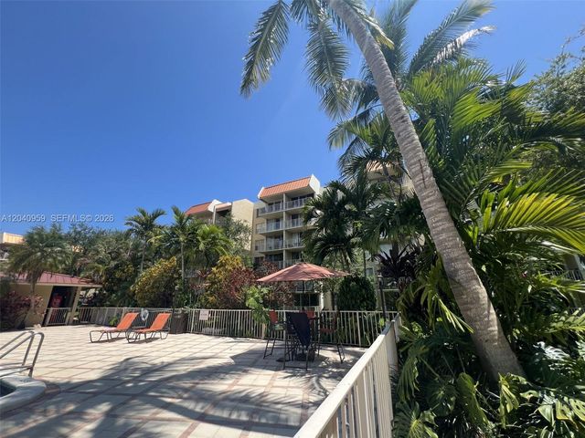 13120 SW 92nd Avenue B209, Miami, FL 33176