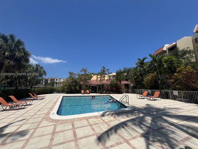 13120 SW 92nd Avenue B209, Miami, FL 33176