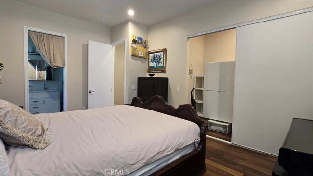 1018 La Presa Drive, Pasadena, CA 91107