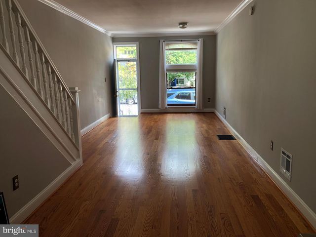 618 S MACON ST, Baltimore, MD 21224
