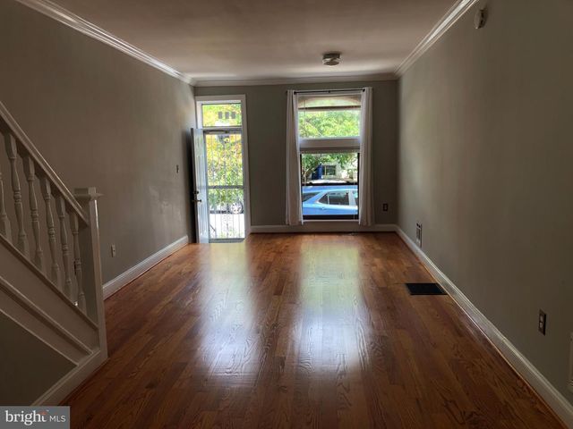 618 S MACON ST, Baltimore, MD 21224