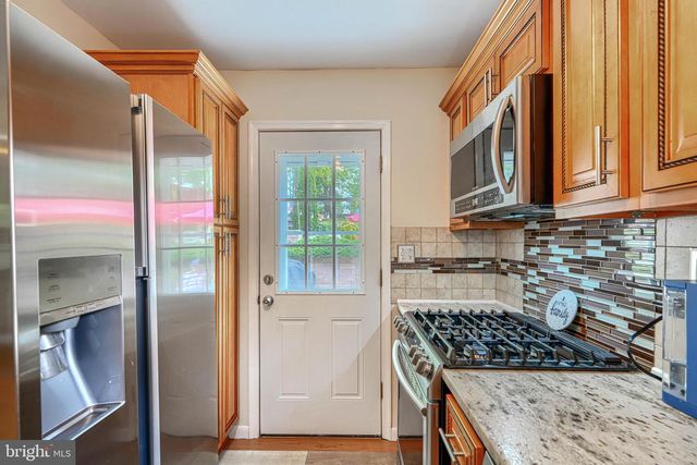 9807 HILLTOP DR, Baltimore, MD 21234