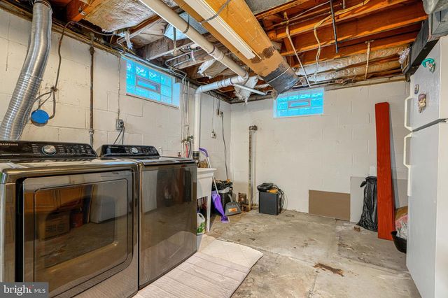 9807 HILLTOP DR, Baltimore, MD 21234