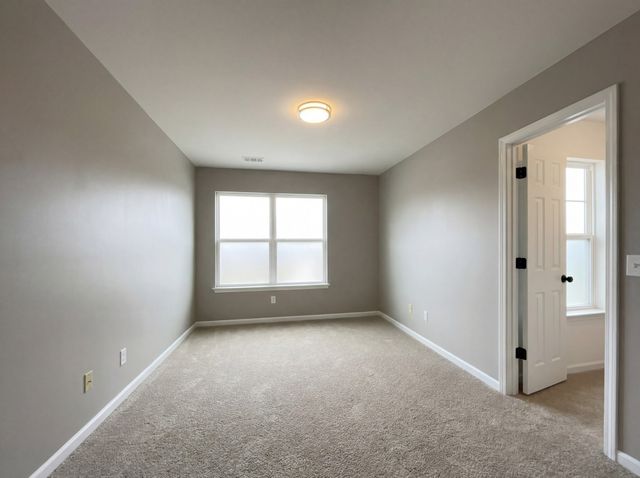 433 Heath Pl, Smyrna, TN 37167