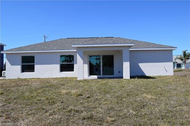 1809 NW 6th AVE, Cape Coral, FL 33993