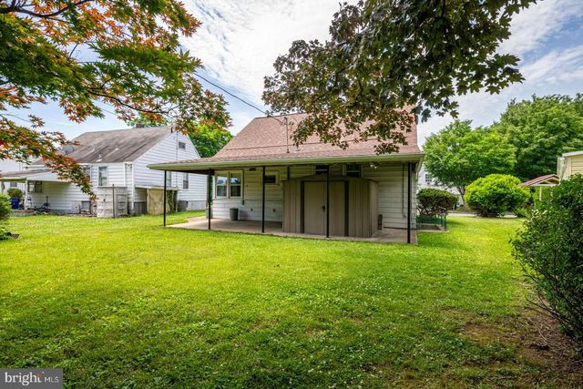 327 NEWPORT AVE, Reading, PA 19611