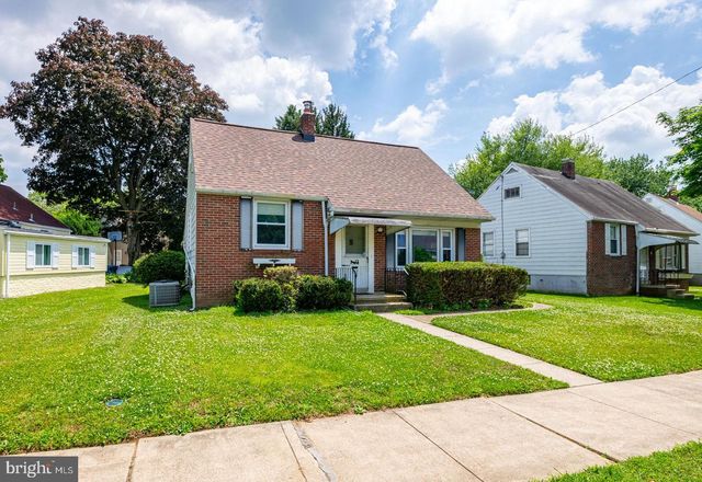 327 NEWPORT AVE, Reading, PA 19611