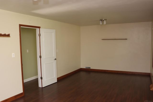 8549 Oakside Street, Portage, MI 49002