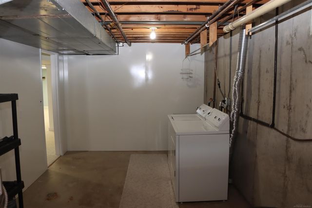 8549 Oakside Street, Portage, MI 49002