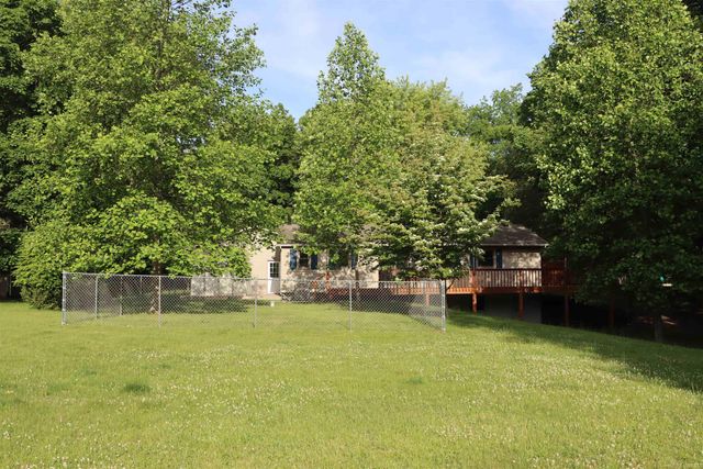 8549 Oakside Street, Portage, MI 49002