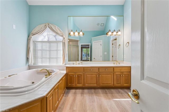 402 Comfort CV, Newport News, VA 23606