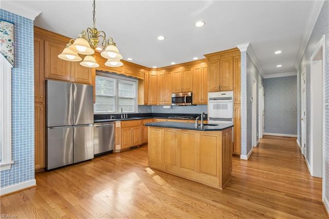 402 Comfort CV, Newport News, VA 23606