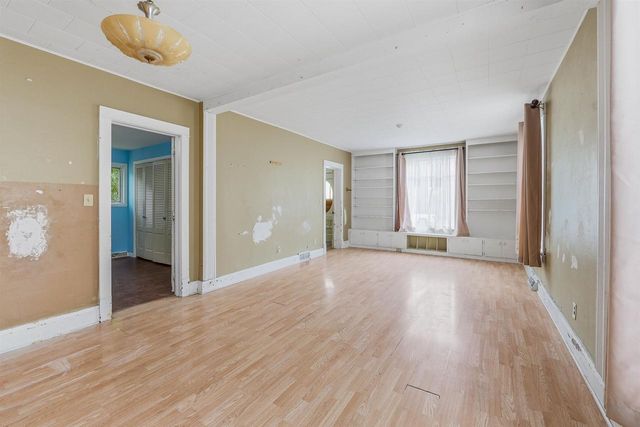 108 PROSPECT AVENUE, Beaver Dam, WI 53916