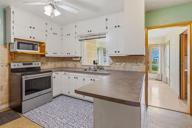 108 PROSPECT AVENUE, Beaver Dam, WI 53916