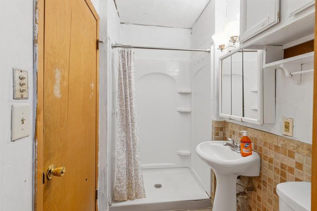 108 PROSPECT AVENUE, Beaver Dam, WI 53916