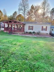 5951 Great Divide, Claremont, NC 28610