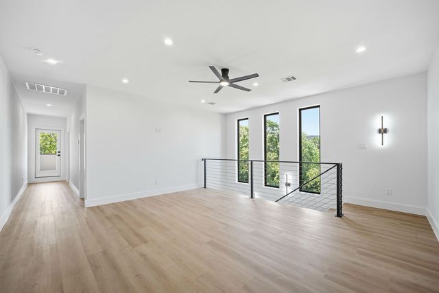 2332 Wycliff Avenue, Dallas, TX 75219