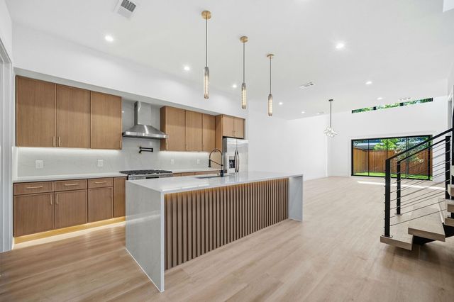 2332 Wycliff Avenue, Dallas, TX 75219