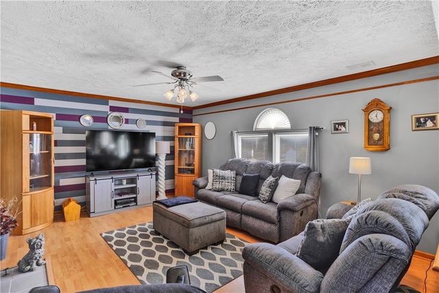3120 Dove Drive, North Huntingdon, PA 15642