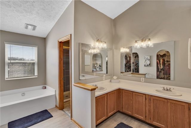 3120 Dove Drive, North Huntingdon, PA 15642