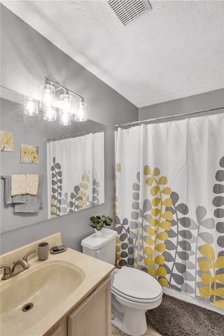 3120 Dove Drive, North Huntingdon, PA 15642