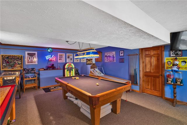 3120 Dove Drive, North Huntingdon, PA 15642
