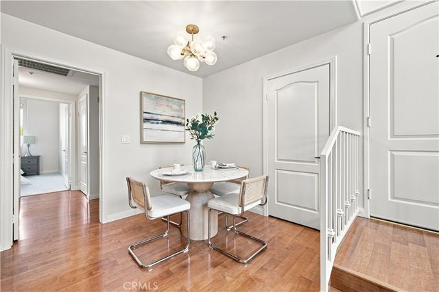 7033 La Tijera, Los Angeles, CA 90045
