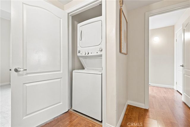 7033 La Tijera, Los Angeles, CA 90045