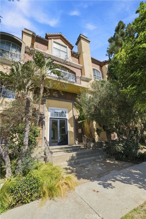 7033 La Tijera, Los Angeles, CA 90045 — photo 3