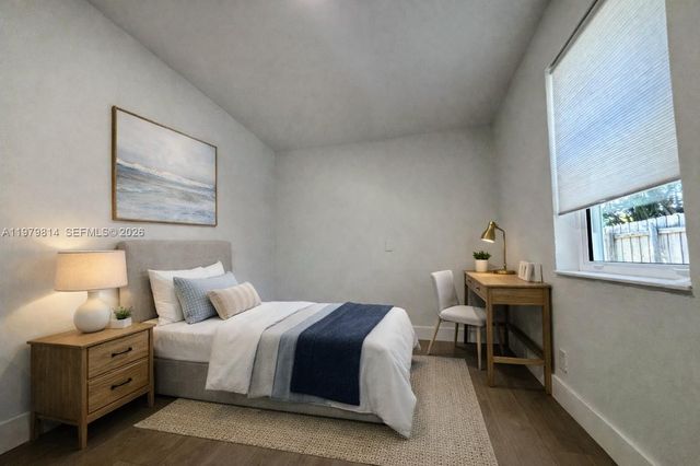 1400 N 70th Ter, Hollywood, FL 33024