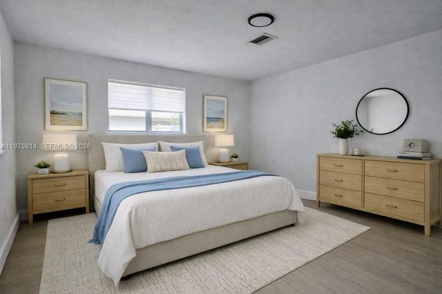 1400 N 70th Ter, Hollywood, FL 33024