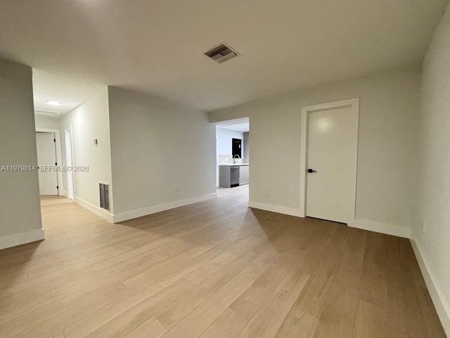 1400 N 70th Ter, Hollywood, FL 33024