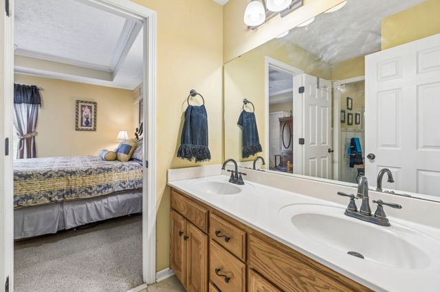 605 Meadowlark Dr, Shelbyville, TN 37160