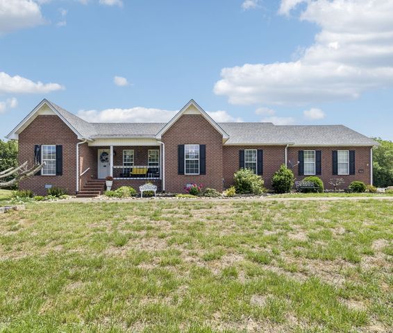 605 Meadowlark Dr, Shelbyville, TN 37160