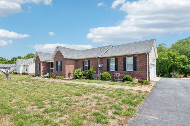 605 Meadowlark Dr, Shelbyville, TN 37160