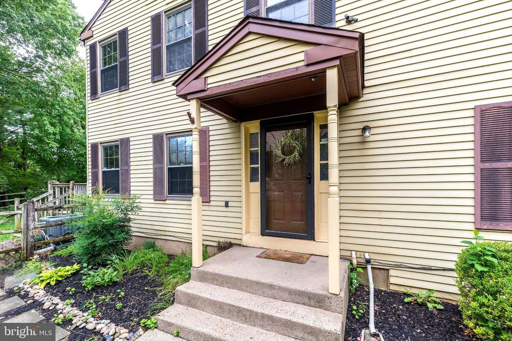 251 PARKVIEW WAY, Newtown, PA 18940 — photo 3