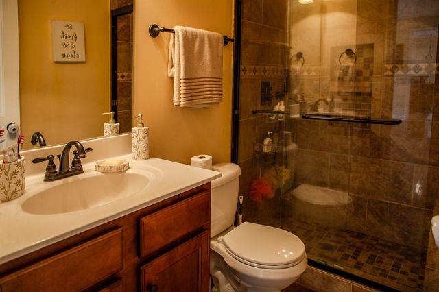 2042 Grandstand Dr, Lascassas, TN 37085