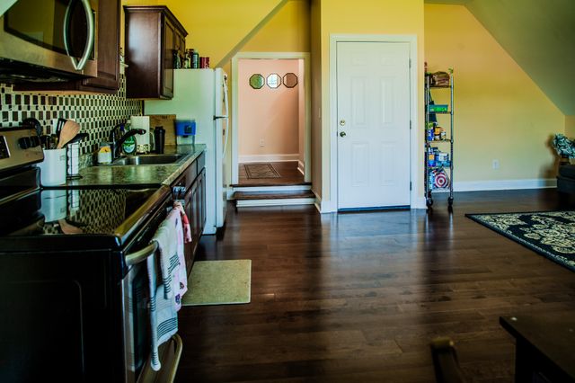 2042 Grandstand Dr, Lascassas, TN 37085