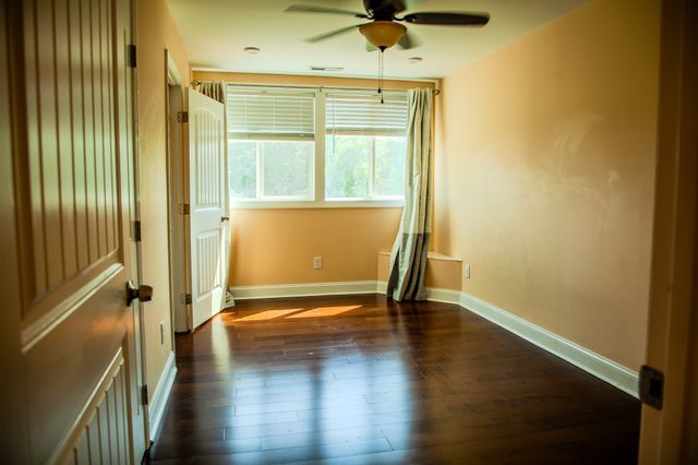2042 Grandstand Dr, Lascassas, TN 37085