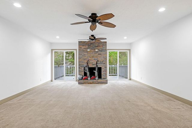 725 Talmalge Hall Drive, Conroe, TX 77302
