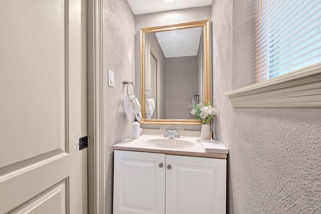 725 Talmalge Hall Drive, Conroe, TX 77302
